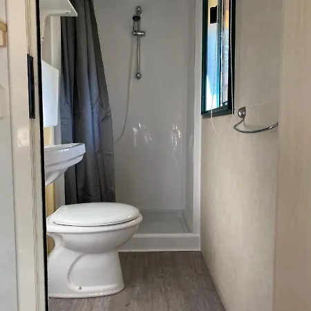 Appartamento Wir Vermieten Ein Mobilheim In Toskana R007 *